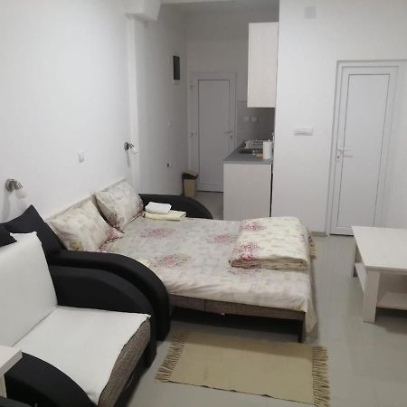 Apartment Maka 3 Soko Banja Exteriér fotografie