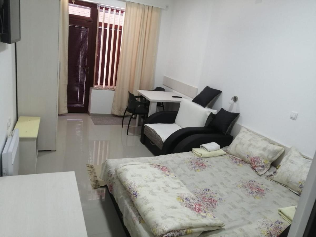 Apartment Maka 3 Soko Banja Exteriér fotografie
